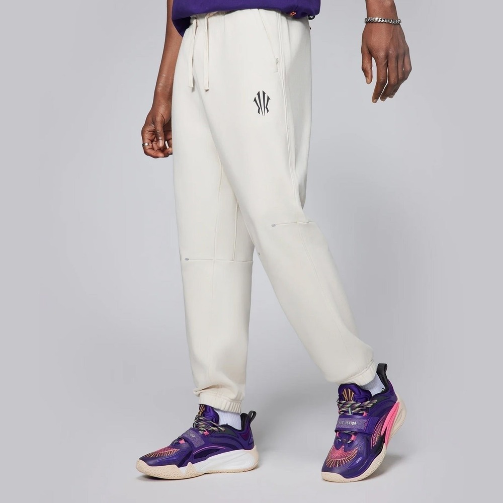 Anta x Kyrie Irving Artist on the Court Men's Off White joggers pants Sz 2XL‎